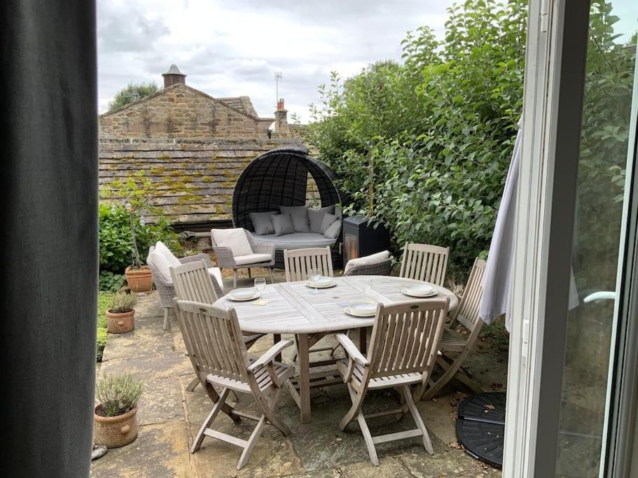 Luxury Barn Conversion At Rudding Harrogate Exteriér fotografie
